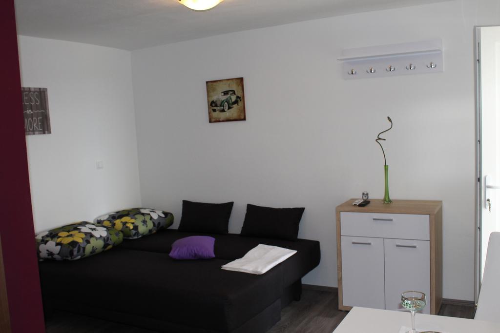 Tomas Apartment *